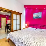 In 27606 Crikvenica